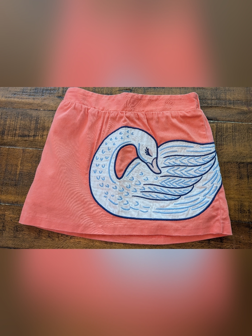 Pink Girls' Swan Appliqué Pink Skirt 2T, Excellent Condition